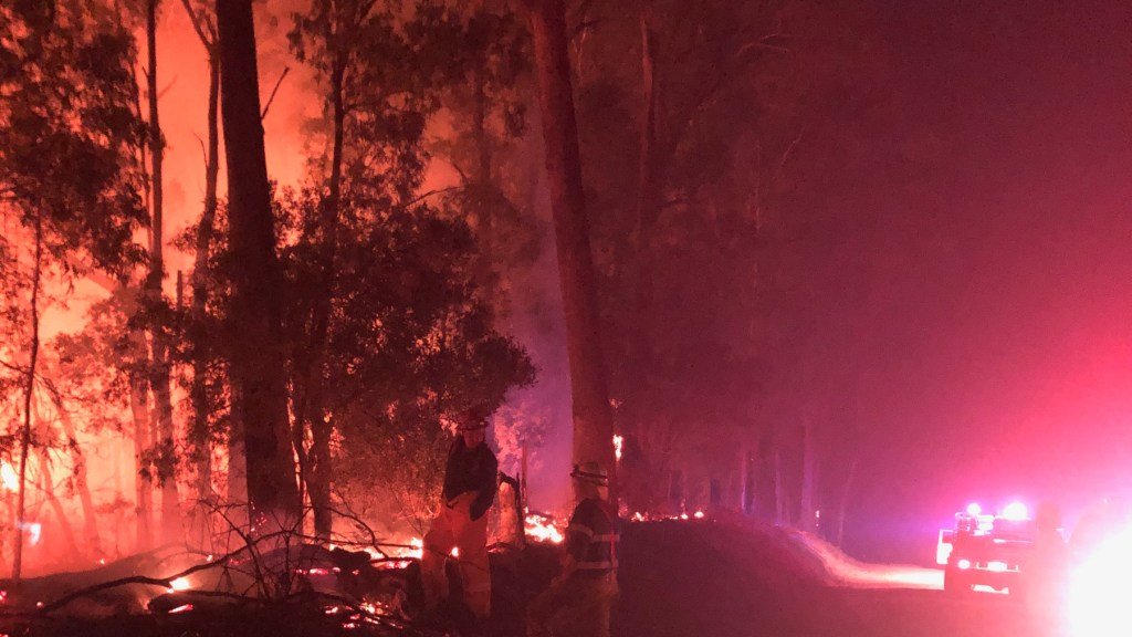Bushfire near Moyhu that Sampson's brigade fought on January 14 (Photo Courtesy of Moyhu Fire Brigade)